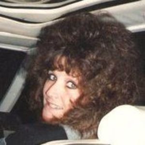 Meet your Posher, Elease f.